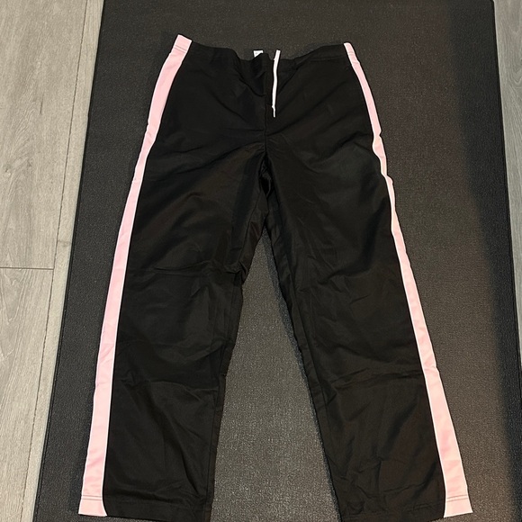 lady foot locker Pants - Lady foot locker Black and Pink Track Pants size large